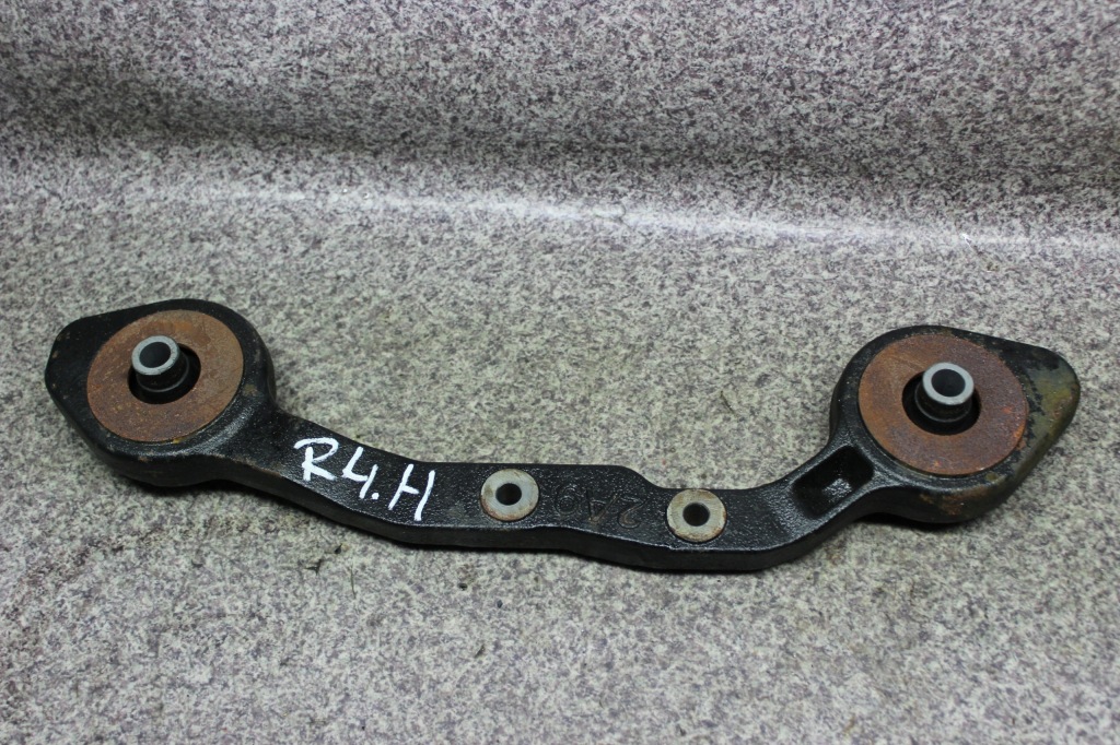 фото №1, Rav4 iv 2.5 hybrid 16-18r кронштейн кронштейн диференціал