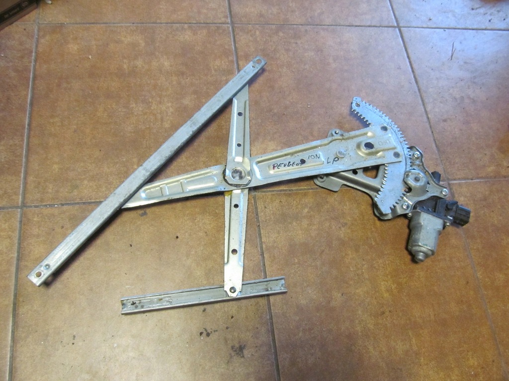 фото №6, Peugeot ion 10- подъемник окон левый перед c401