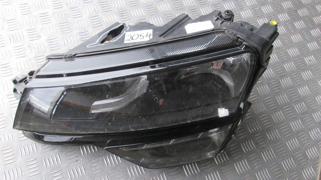 фото №1, Лампа фара левый оригинал skoda karoq