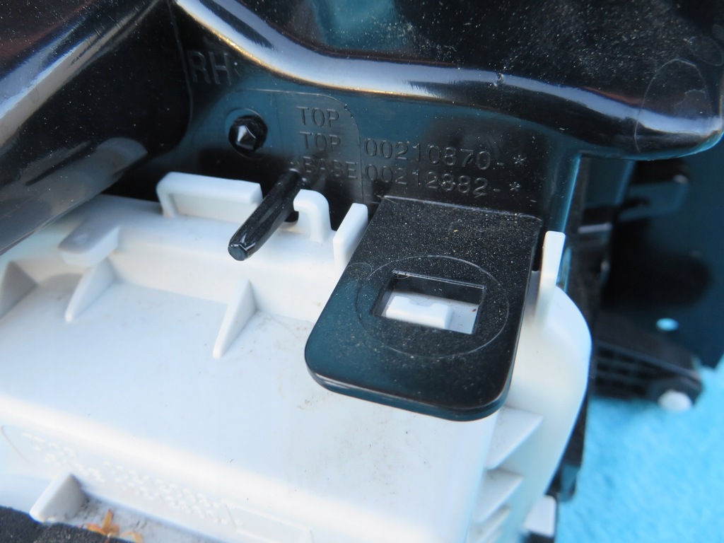 фото №12, Vw t-cross лампа задняя правая задняя led 2gm945096c