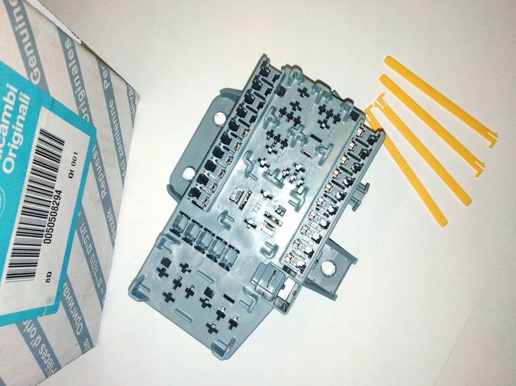 фото №1, Коробка запобіжників alfa 159