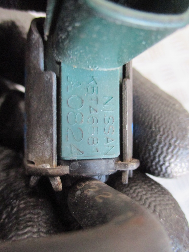 фото №8, Клапан вакуумa nissan almera n 16 1.5 b 00-03r