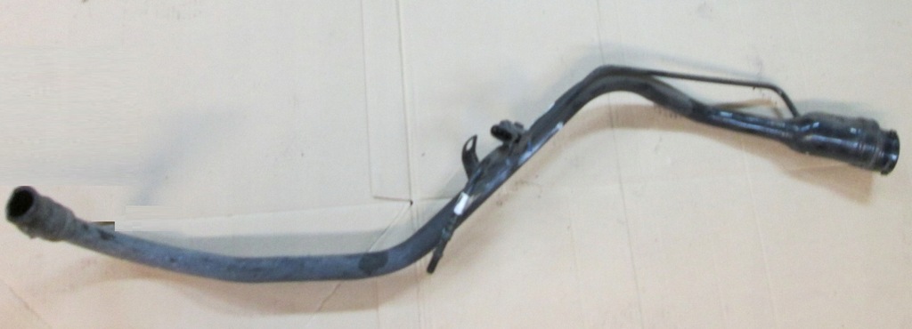 фото №4, Dodge charger 14r 3.6 заливная горловина топлива труба заливной