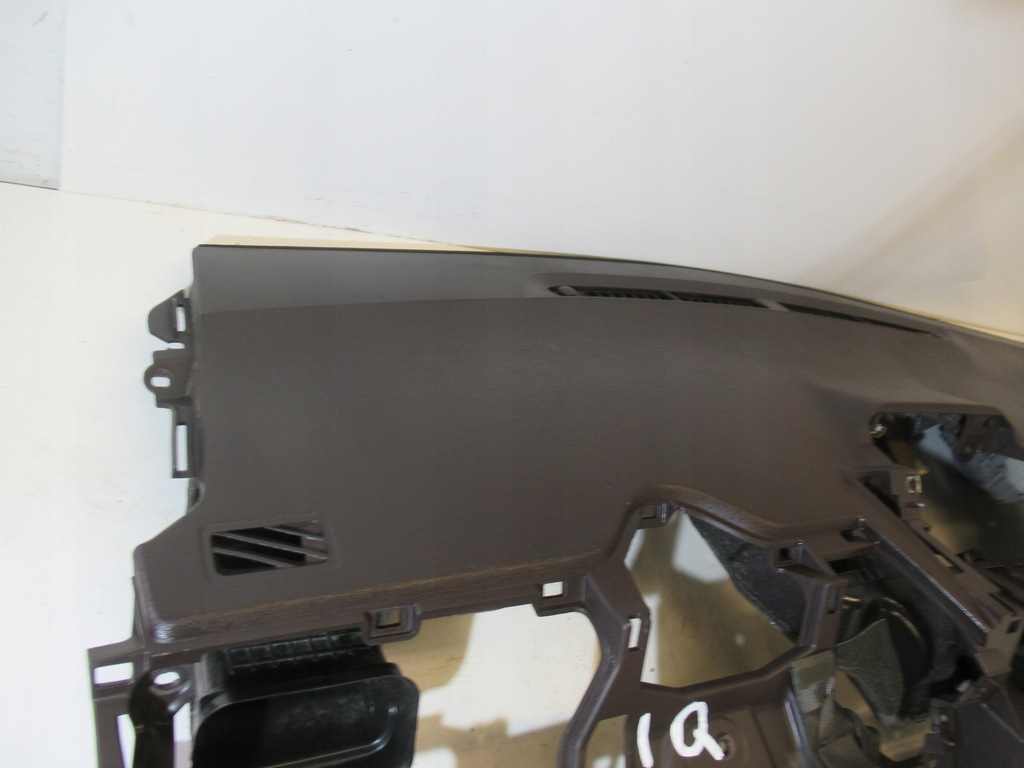 фото №4, Консоль 3x подушка безопасности 2x ремни toyota iq