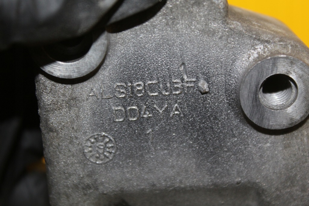 Кронштейн генератора mondeo mk4 2.0 tdci 9662533080 в Украине