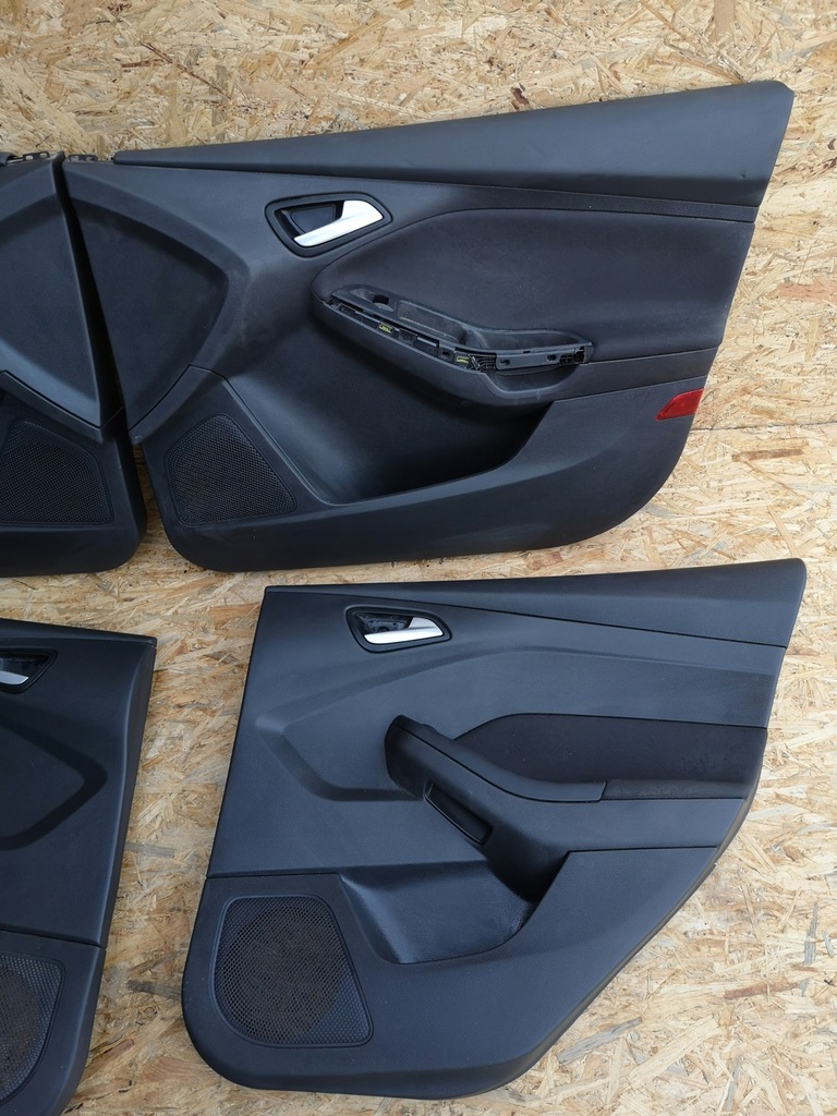 фото №2, Обшивка оббивка focus mk3 lift