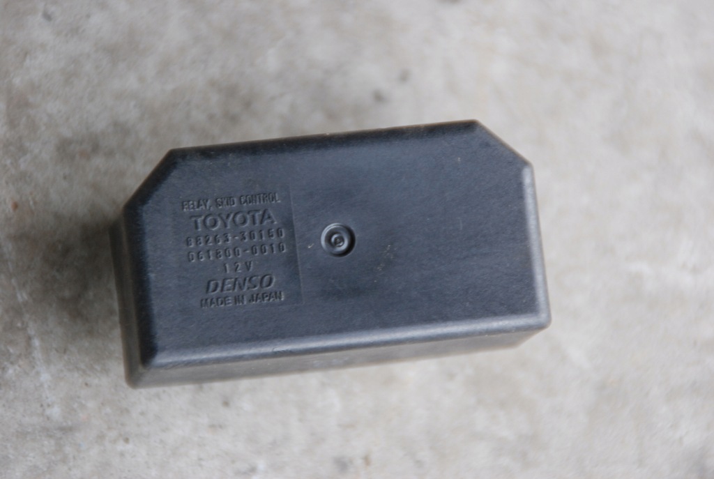 фото №1, Реле lexus ls430 2003 88263- 30150