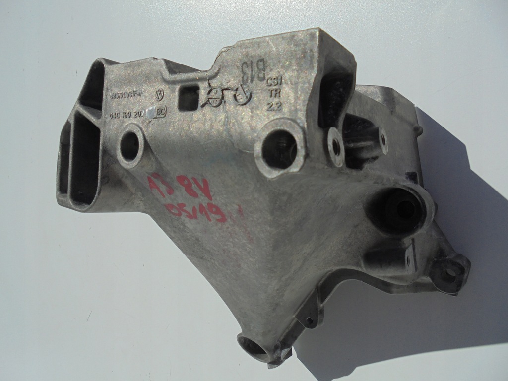 фото №1, Audi a3 8v кронштейн двигателя 04c199207bc 2012-2019