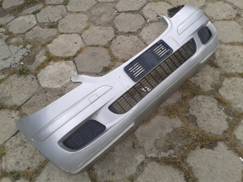 Купити Бампер передній mercedes a-klasa w169 5d 761
