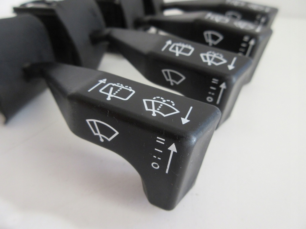 фото №10, Переключатель дворник opel kadet 090243395