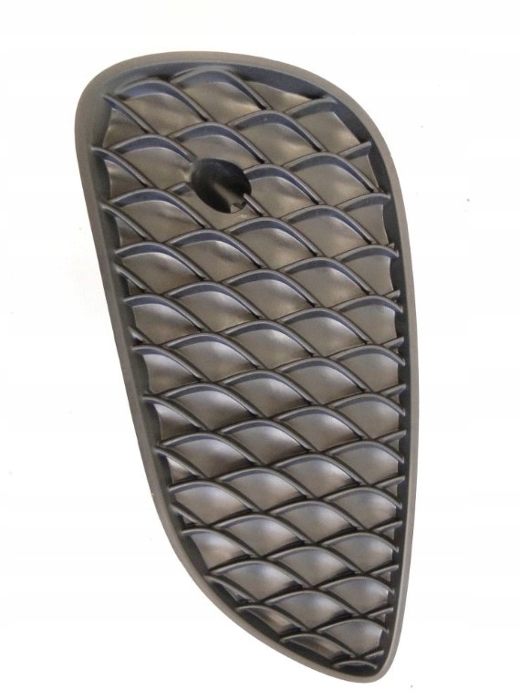 фото №1, Mercedes gla x156 156 решётка правая левая заглушка