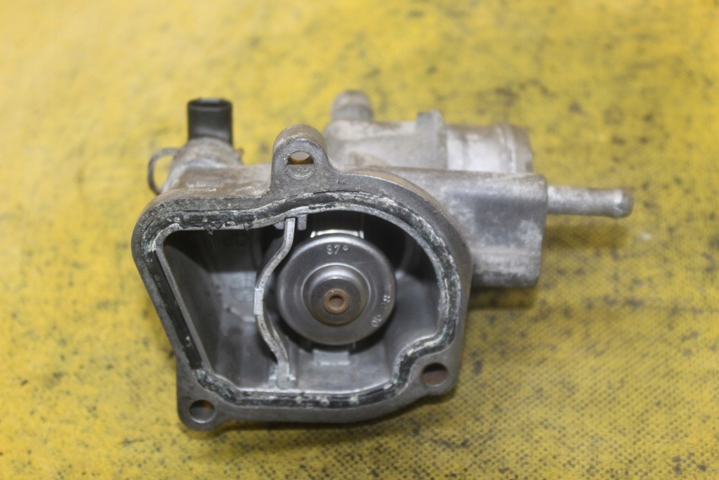 фото №7, Корпус термостата sprinter 906 2.2 cdi a64620015