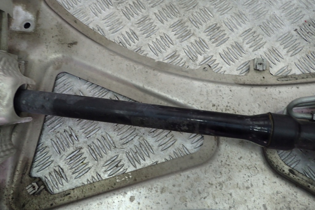 фото №3, Porsche panamera 970 кронштейн підрамник стабілізатор