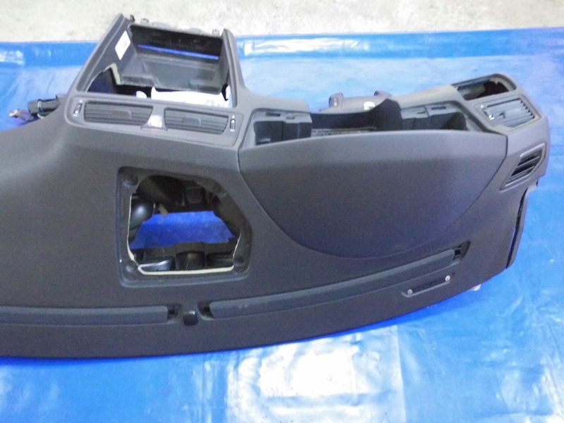 фото №5, Приборная панель консоль приборная eu подушка безопасности volvo v70 ii