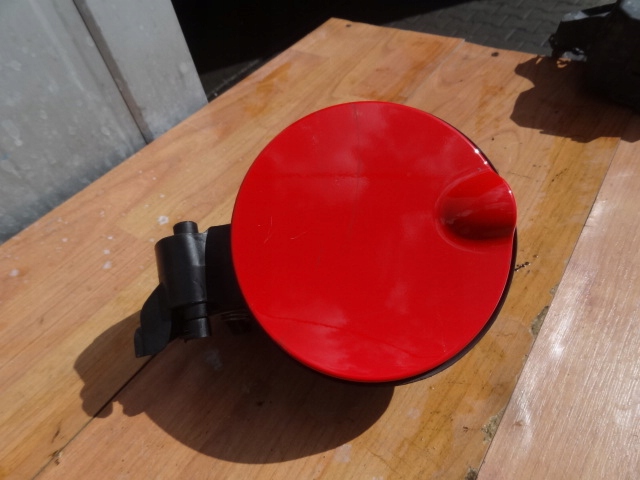 фото №1, Ford tourneo courier 2015 крышка заливной топлива org