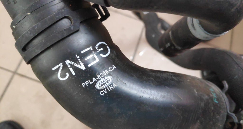 Шланг води sport l494 fpla-8286-ca cpla-9p924-cb Недорого