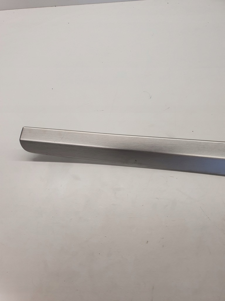 фото №3, Молдинг декори двері audi q7 4l0867420