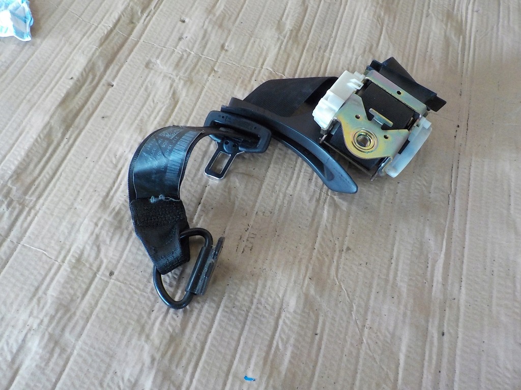 фото №4, Pas безпеки правий задня vw passat b6 2005r