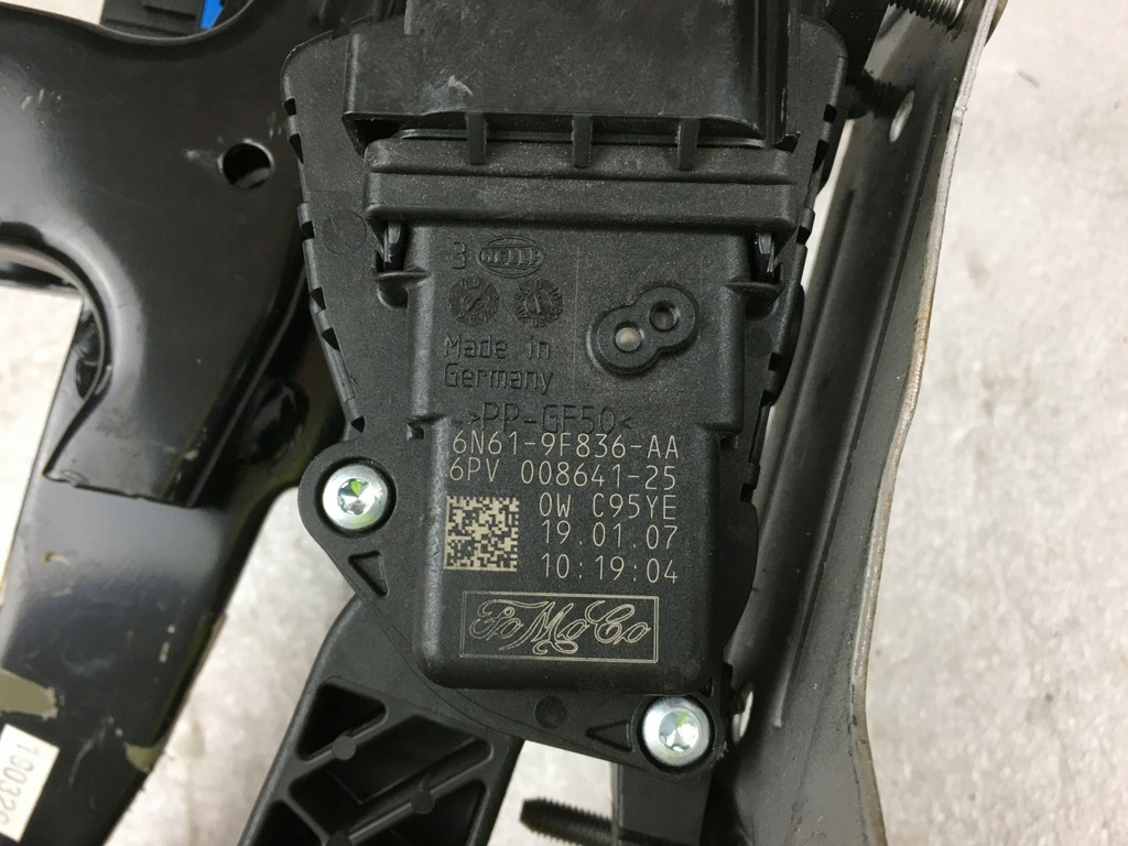 фото №8, Mazda 3 mps 03-09 педаль гальма газу