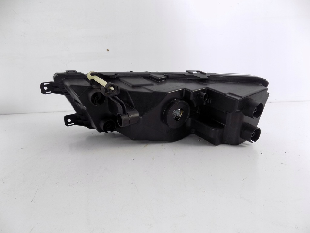 фото №2, Протитуманна фара skoda rapid lift led 5ja