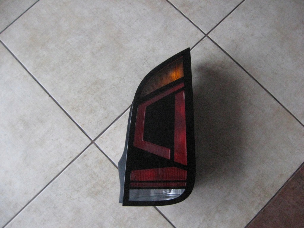 фото №1, Права лампа задня - vw up - lift - 1s0