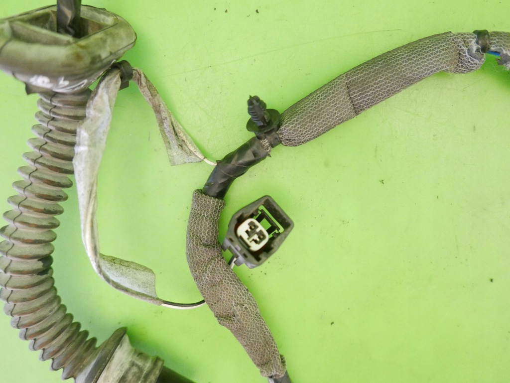 фото №13, Жгут дверь задняя правая volvo s80 i 2.4 20v 98-04