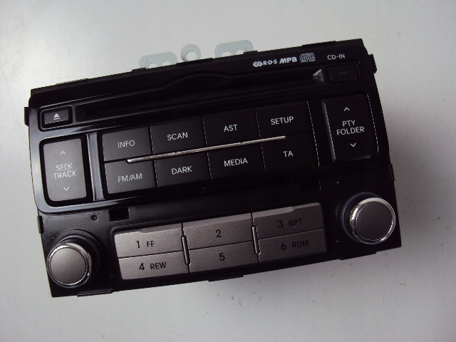 фото №4, Радио cd mp3 hyundai i20 fl 08-14