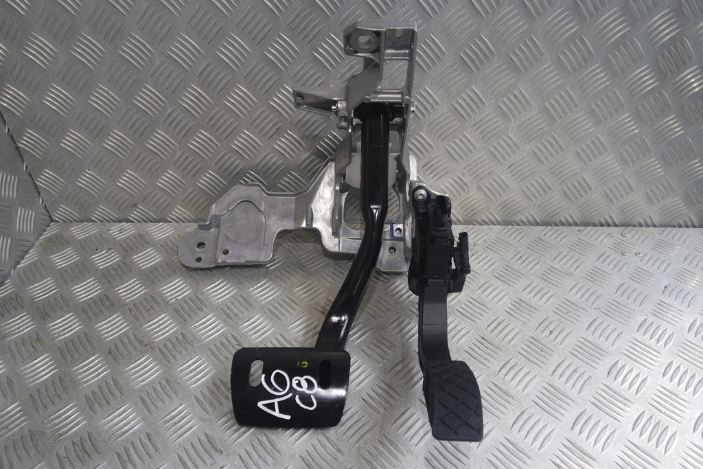 фото №1, Audi a6 a7 c8 4k педали каркас 4k1723117