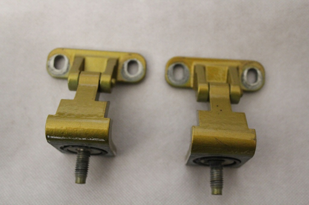 фото №1, Петли крышки багажника vw t roc левый правый