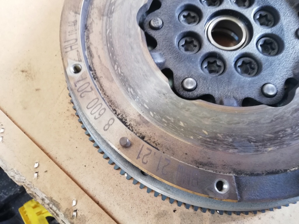 фото №4, Mini one f55 зчеплення диск притиск 8600207 1.2 b