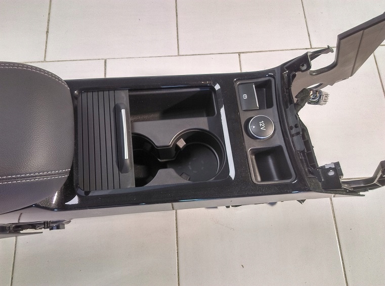 фото №5, Ford kuga підлокітник шкіра 2018 rok