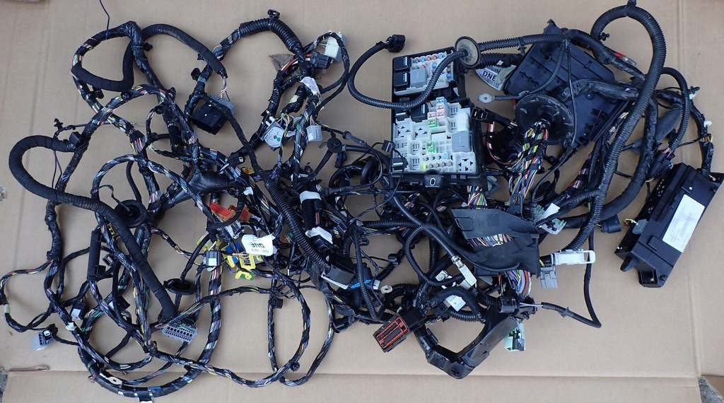 фото №1, Dw ford escape mk2 джгут головна