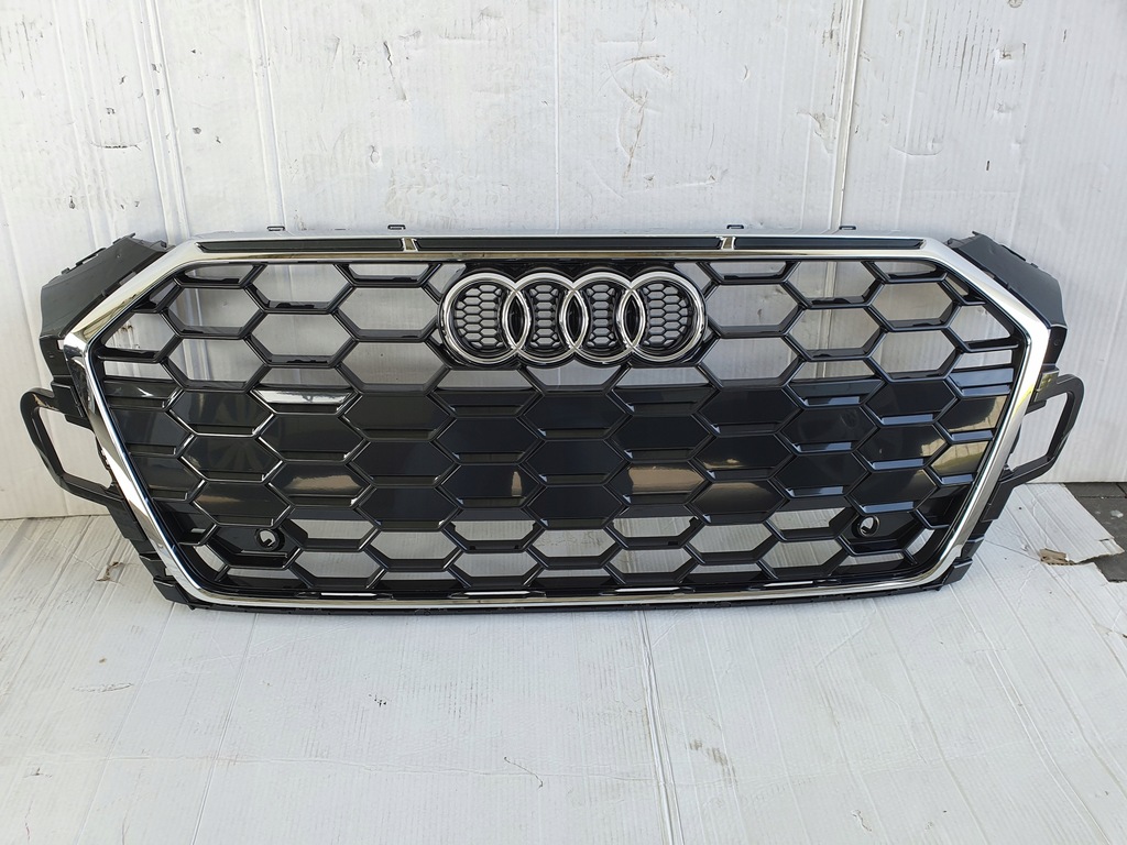 фото №1, Решітка радіатора audi a5 8w6 s-line lift решітка радіатора