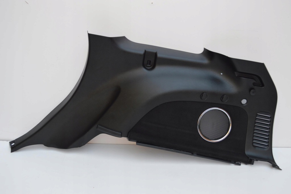 фото №1, Оббивка багажника права jeep cherokee wk2 ii