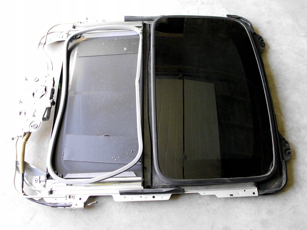 фото №1, Honda cr-v ii 01-06 люк kompletny моторчик