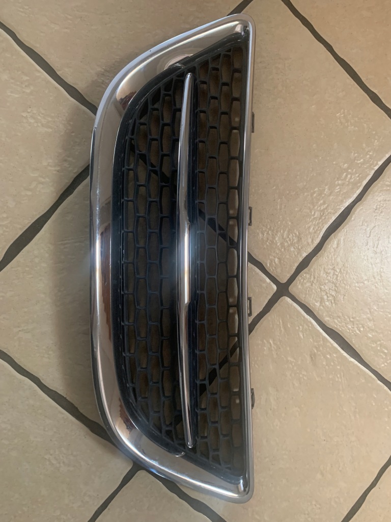 фото №1, Saab 9-7 решётка радиатора решётка радиатора