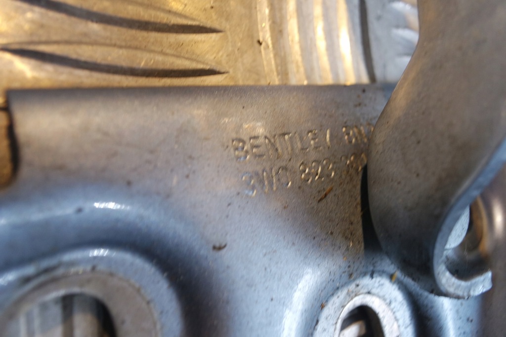 фото №5, Петлі капот лівий bentley fs gt 3w0