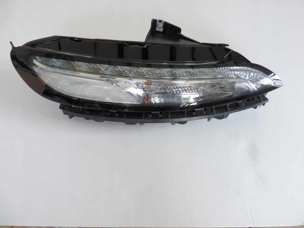 фото №1, Jeep cherokee лампа правая передняя led 2014