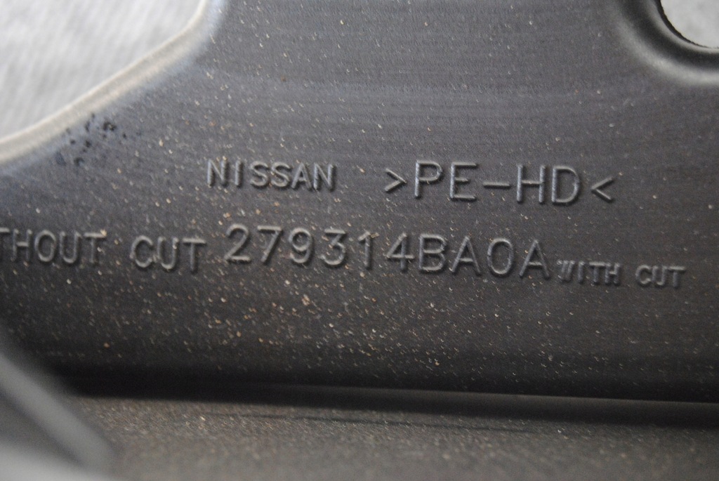 фото №7, Nissan x-trail t32 подлокотник туннель средний