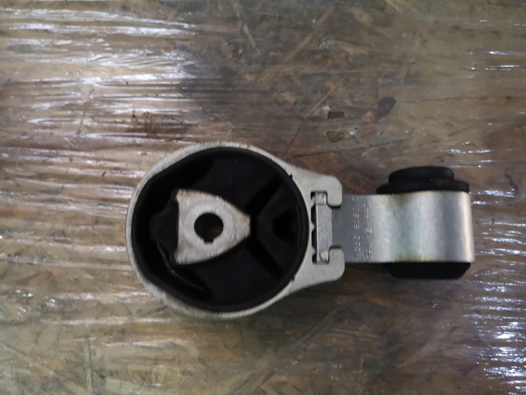 фото №3, Renault talisman кронштейн подушка 113568280r