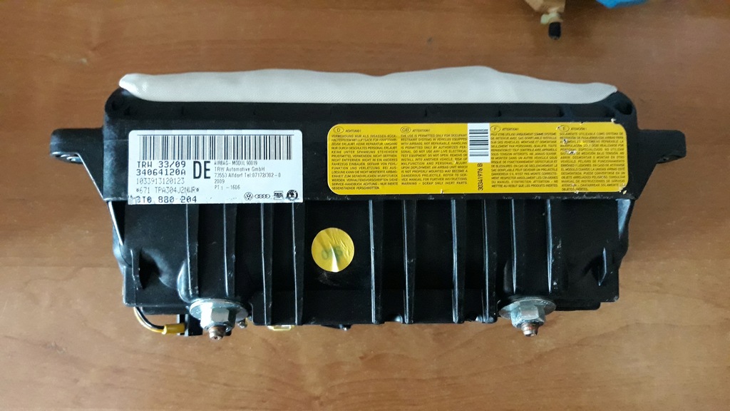 фото №1, Подушка подушка безпеки пасажира skoda superb ii 3t0880204