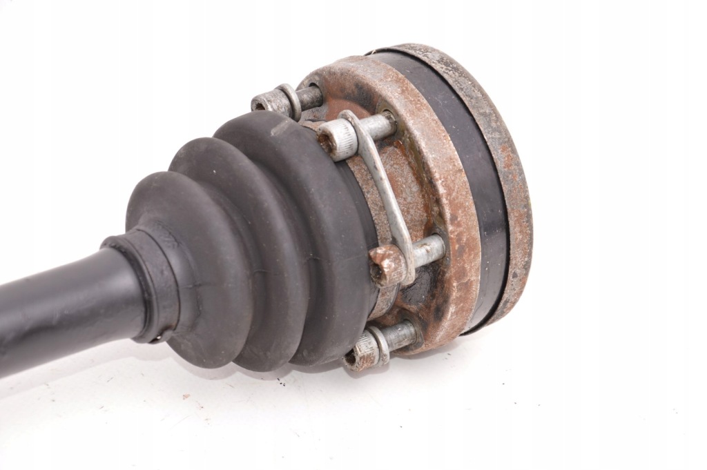 Porsche boxster 986 приводной вал задний 98633202407 Оригинал