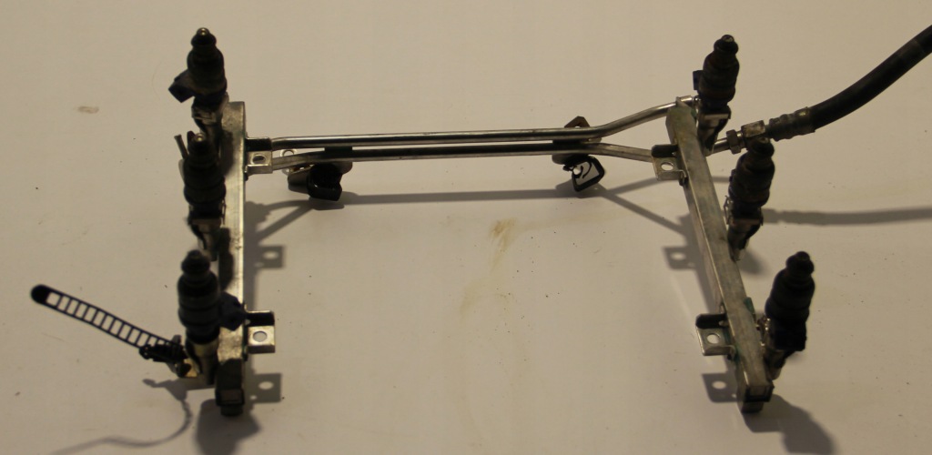 фото №5, Audi a6 молдинг упорскування 078133681aj