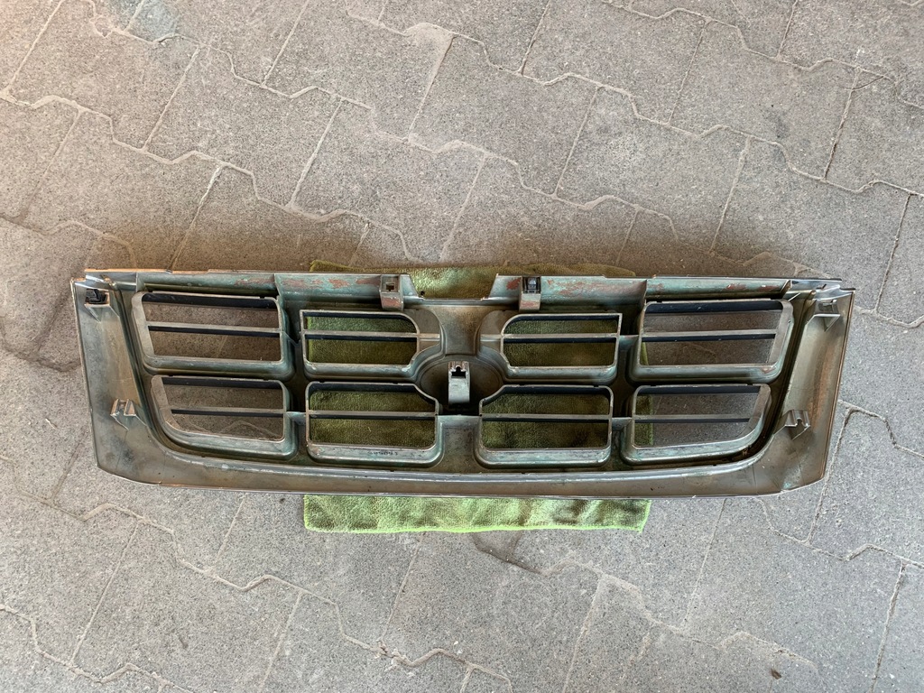 фото №2, Subaru forester 97-00 решітка радіатора