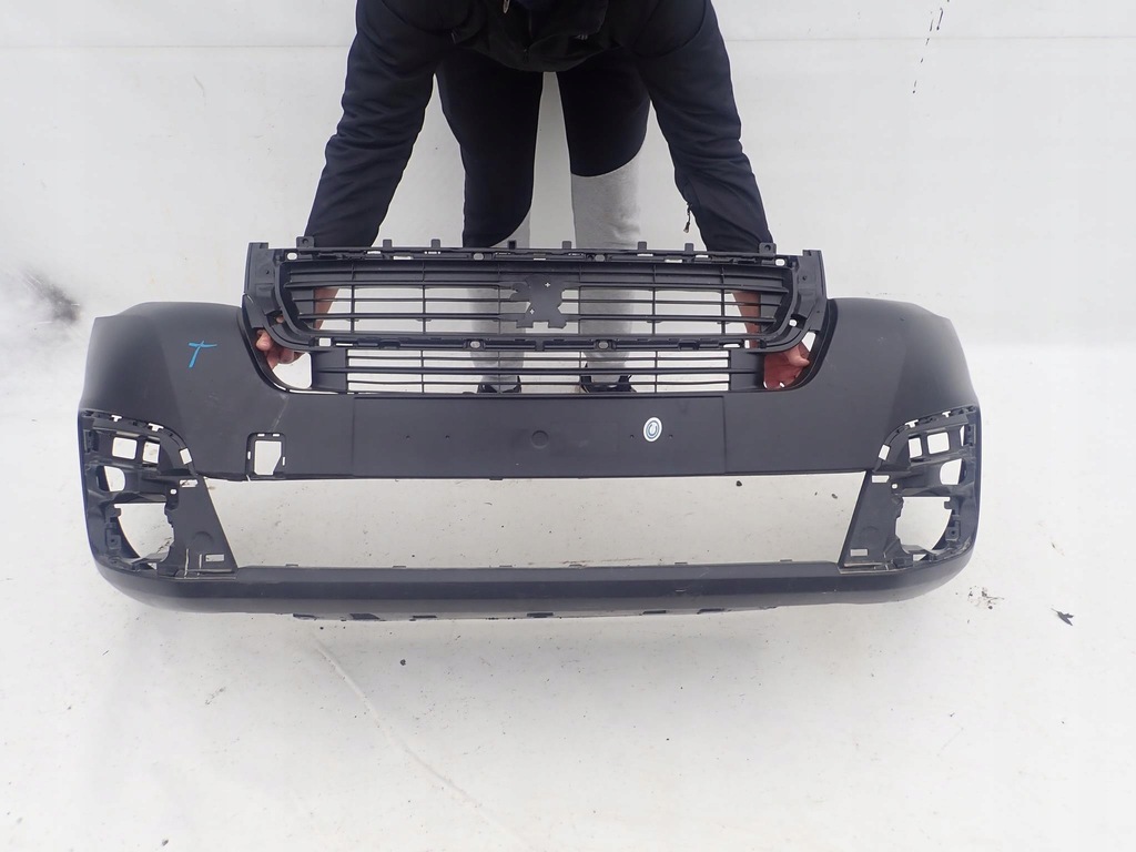 фото №1, Citroen berlingo ii lift 15- бампер перед