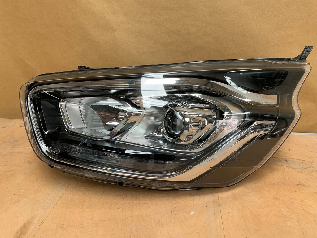 фото №1, Ford transit custom lift левая лампа led