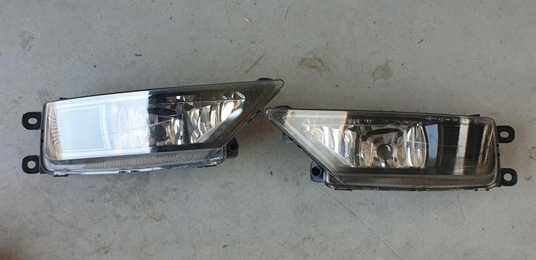 фото №1, Vw tiguan 2 5na 2015 - противотуманные фары комплект тёмный