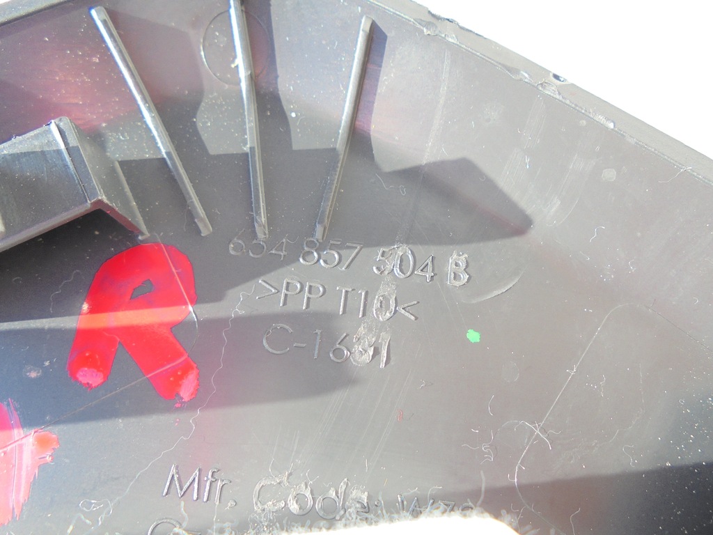 фото №4, Skoda scala обшивка защита панели правая 654857504b