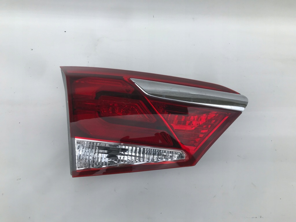 Купить Hyundai i40 рестайлинг  универсал cw фара левая w крышке  led
