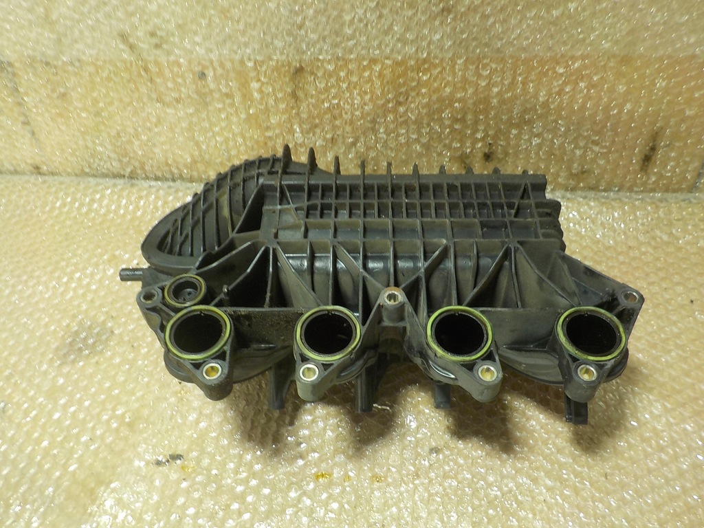 фото №4, Fabia ii 1.2tsi 85km коллектор всасывающий